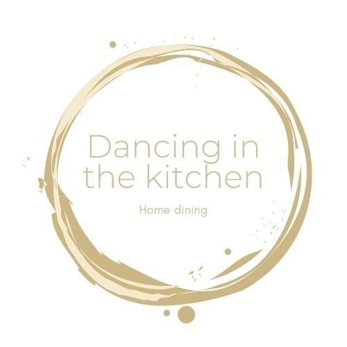 Logo Dancing in the Kitchen